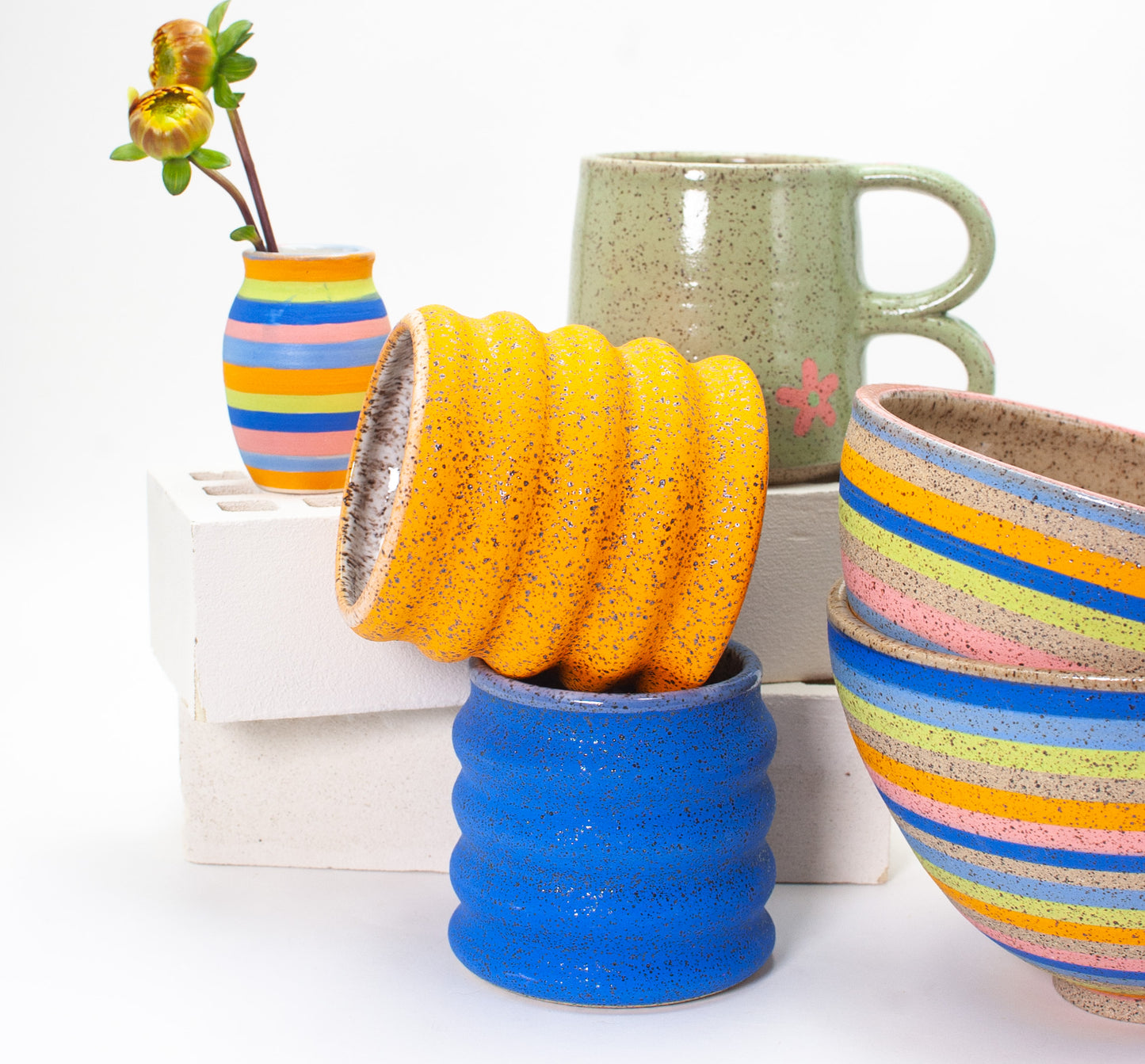 Bud Vase 029