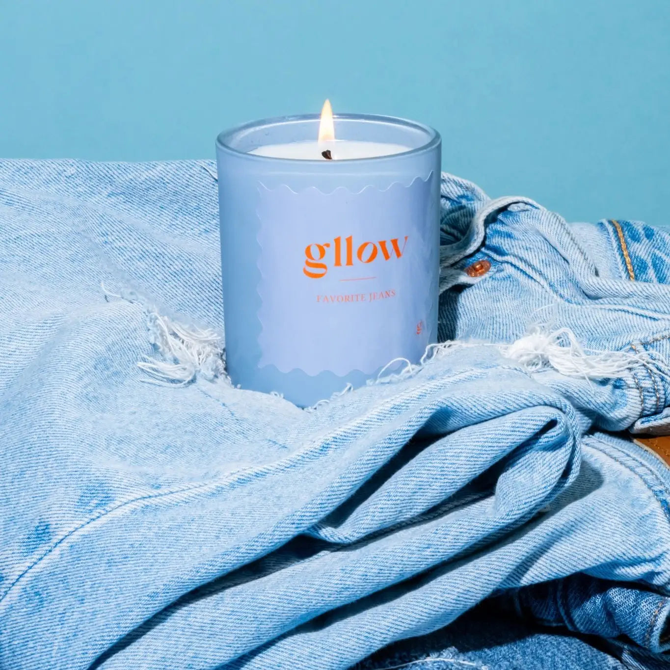 Gllow Scented Candle