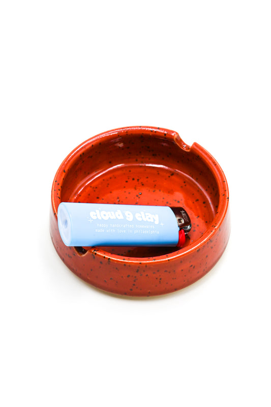 Ash Tray 072