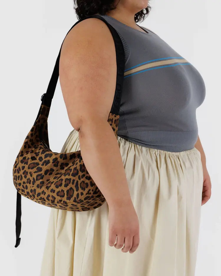 BAGGU Medium Nylon Crescent Bag