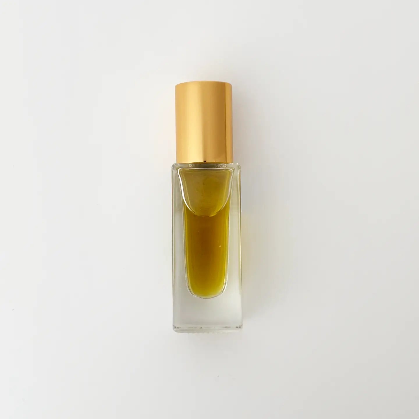 Lucky Cloud Roll On Botanical Oil Parfum