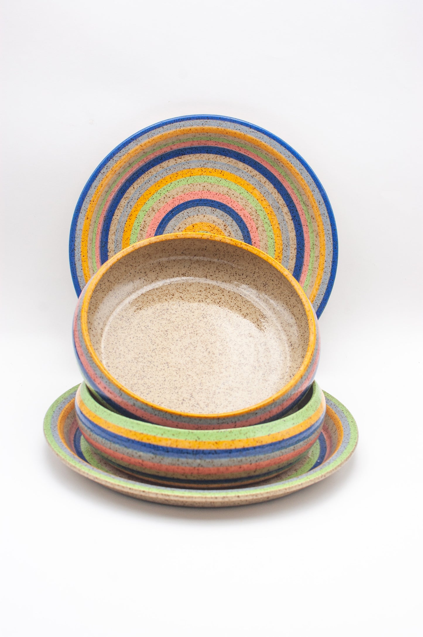Bowl and Plate Set 001
