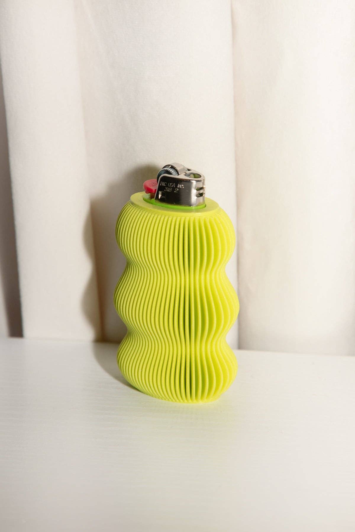 Color Wave Lighter Case *BIC NOT INCLUDED*