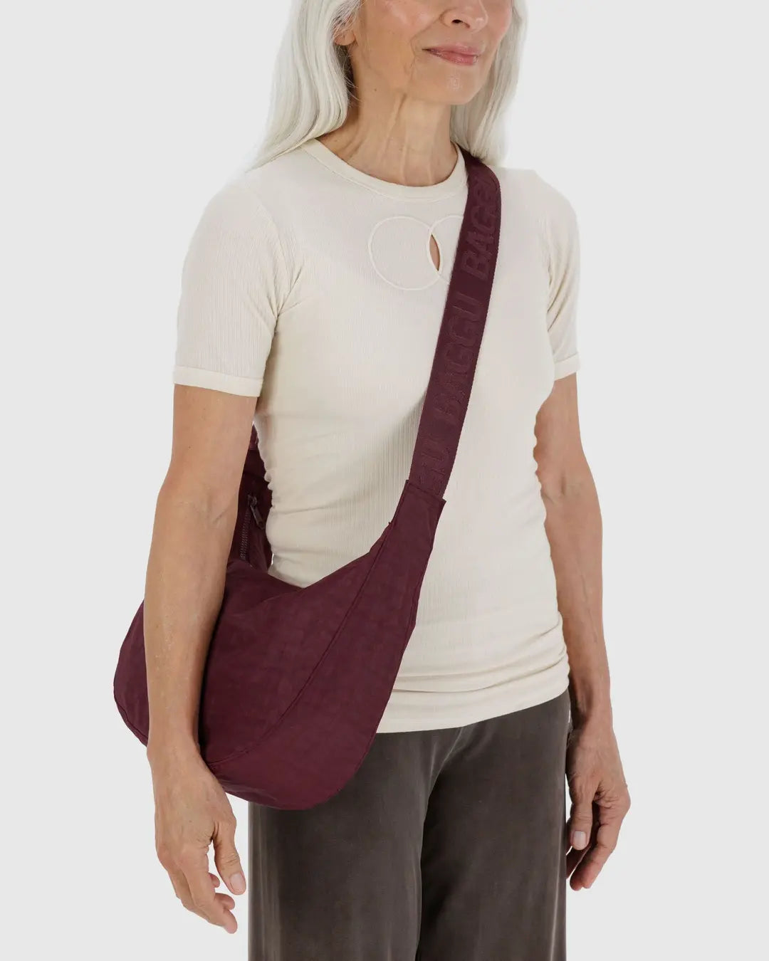 BAGGU Medium Nylon Crescent Bag