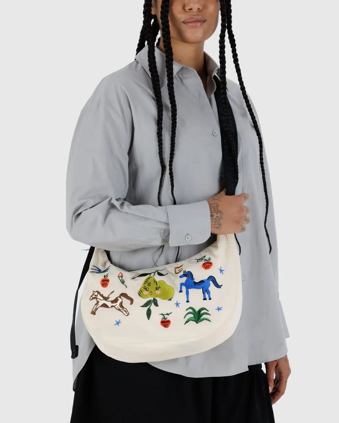 BAGGU Medium Nylon Crescent Bag
