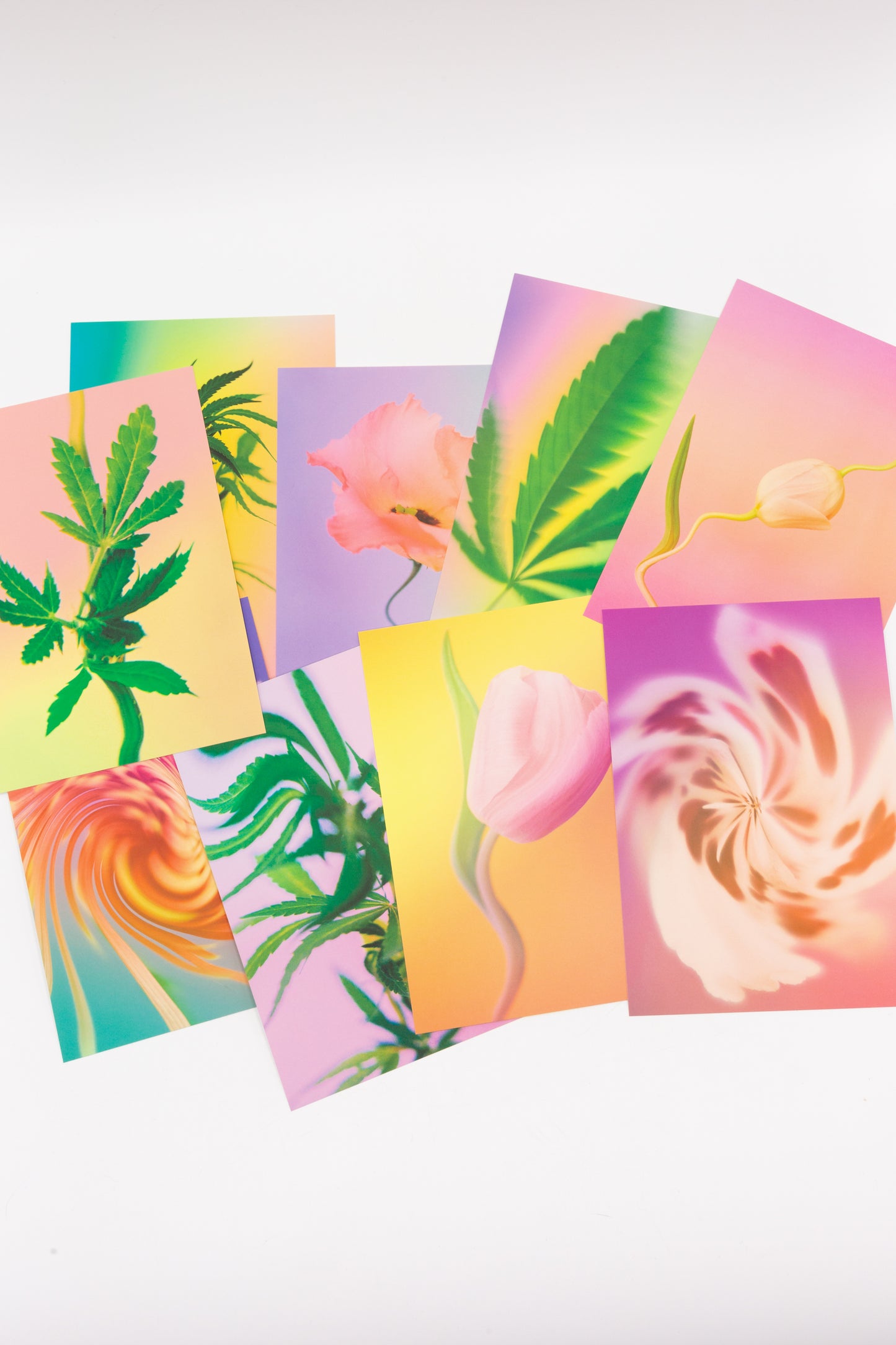 Broccoli Magazine Psychedelic Fleurs Postcard Print Set