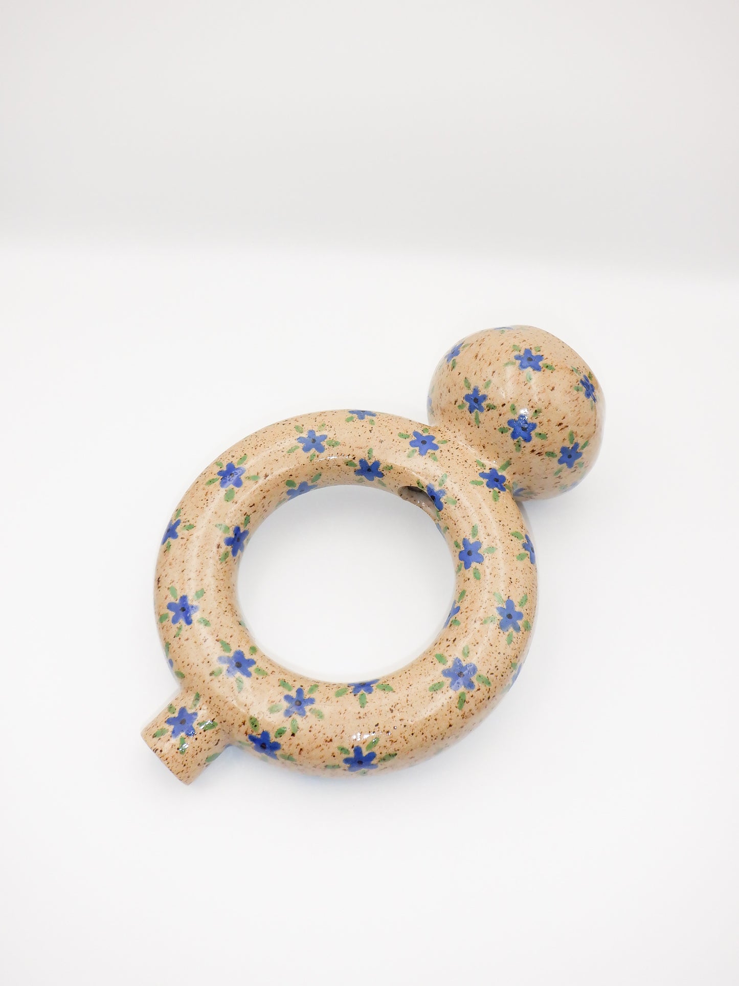 Donut vase 022