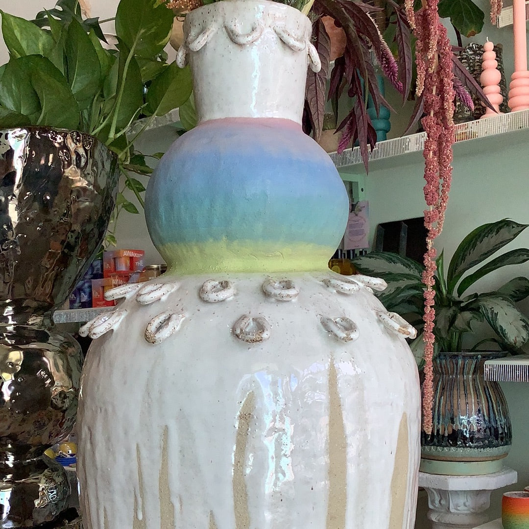 Jumbo sculpture vase 001