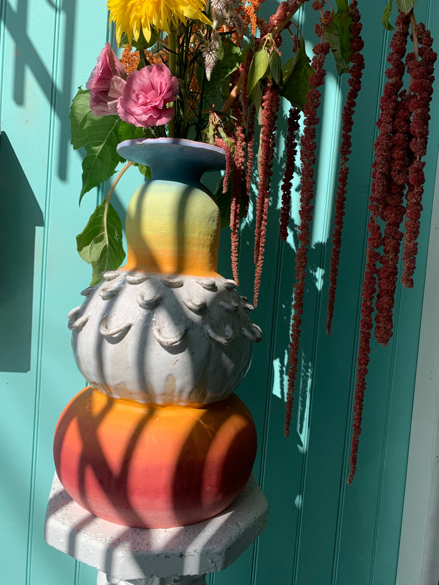 Jumbo sculpture vase 002