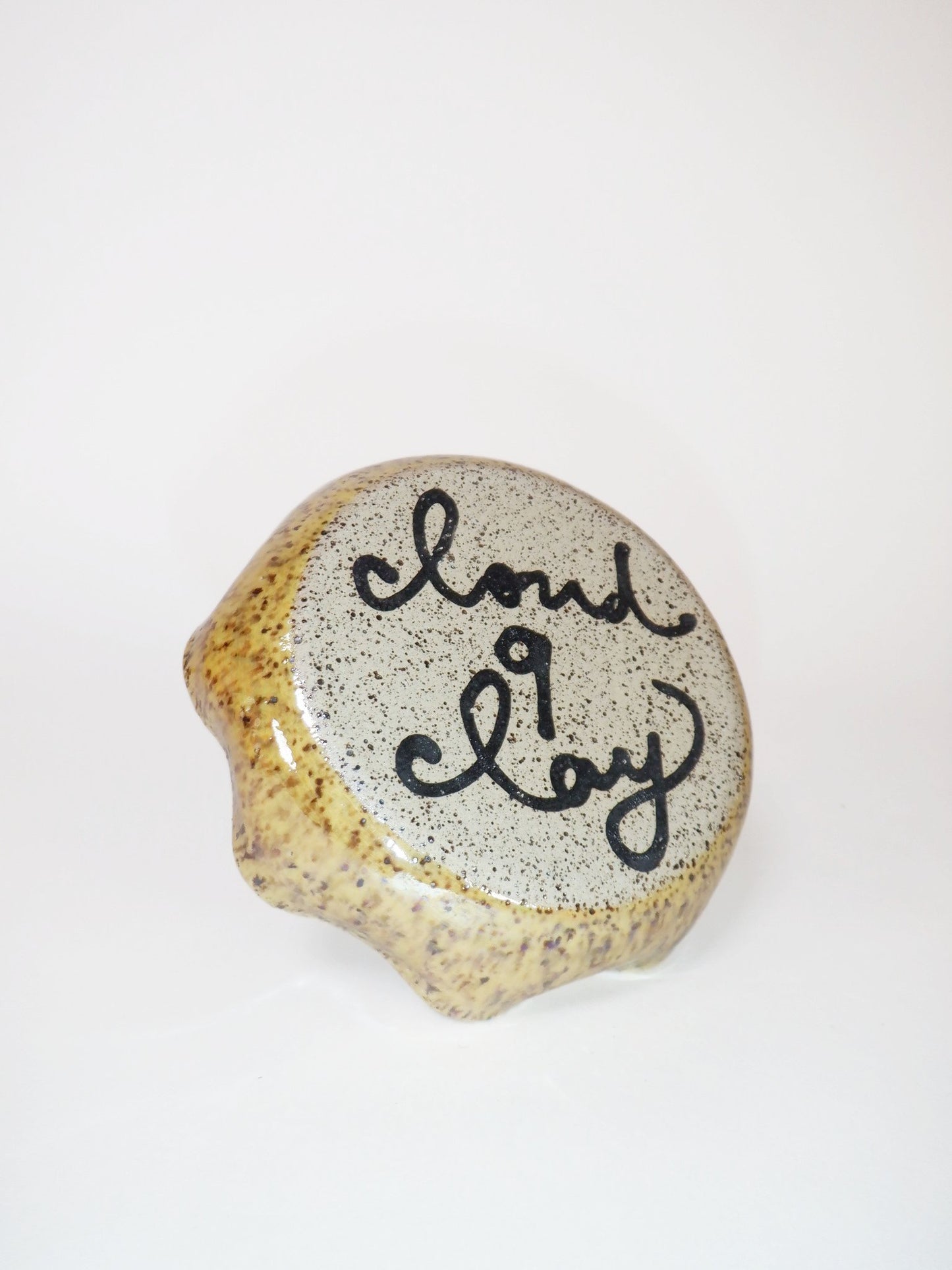Ring Holder 002
