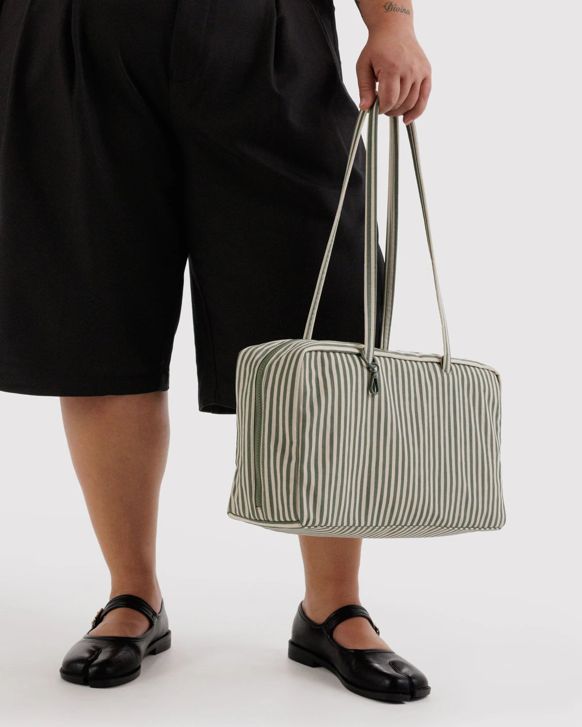 BAGGU Medium Nylon Bowler Bag