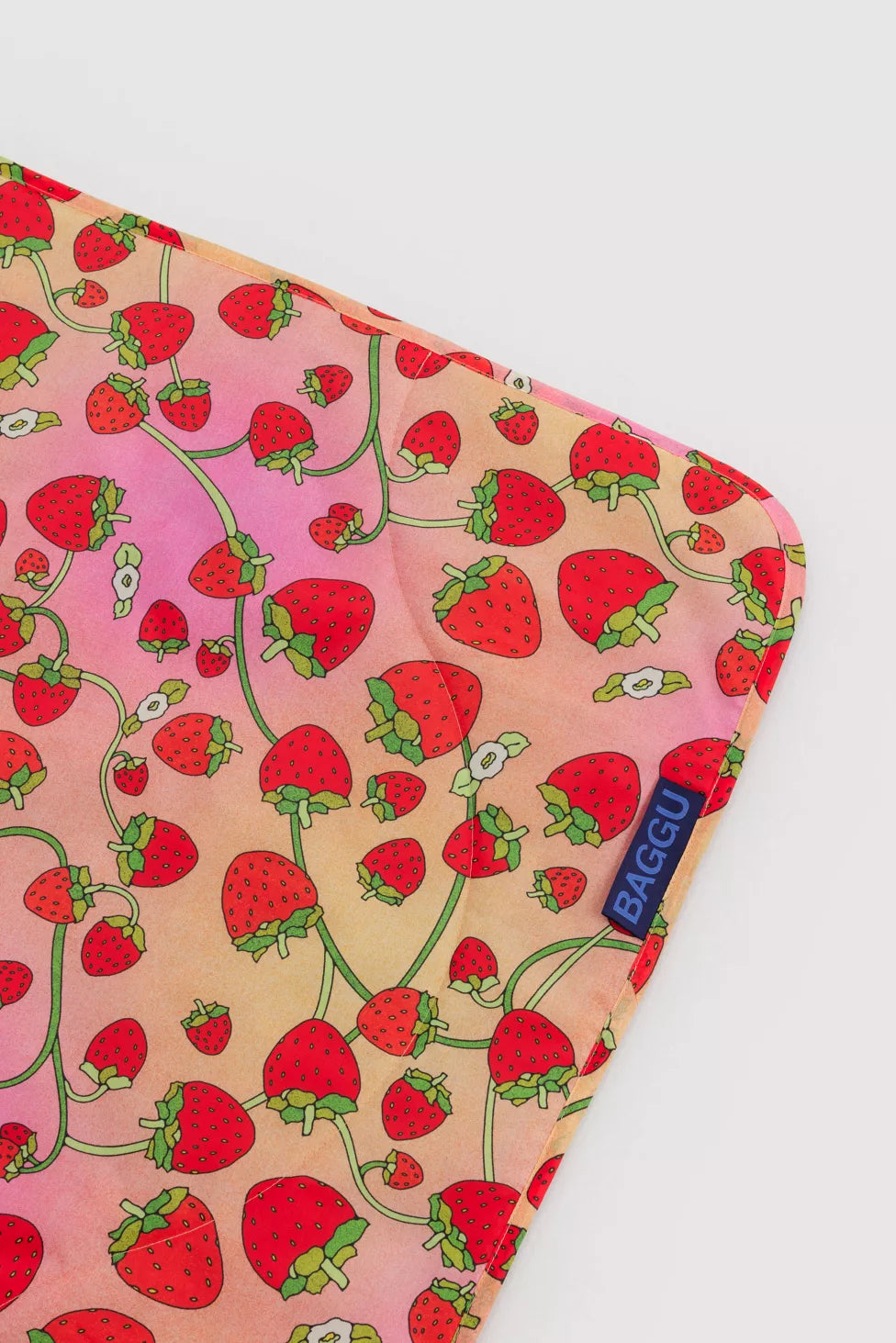 BAGGU Puffy Picnic Blanket