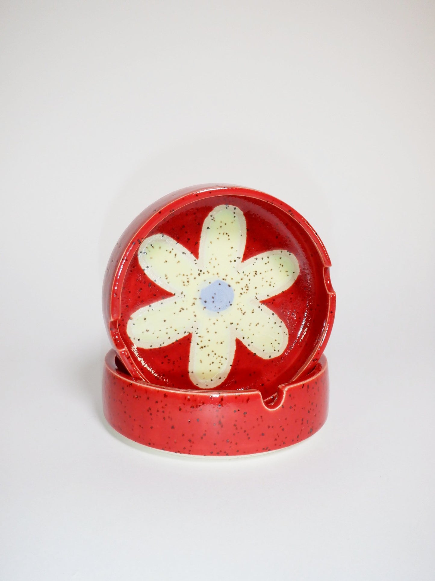 Ash Tray 087