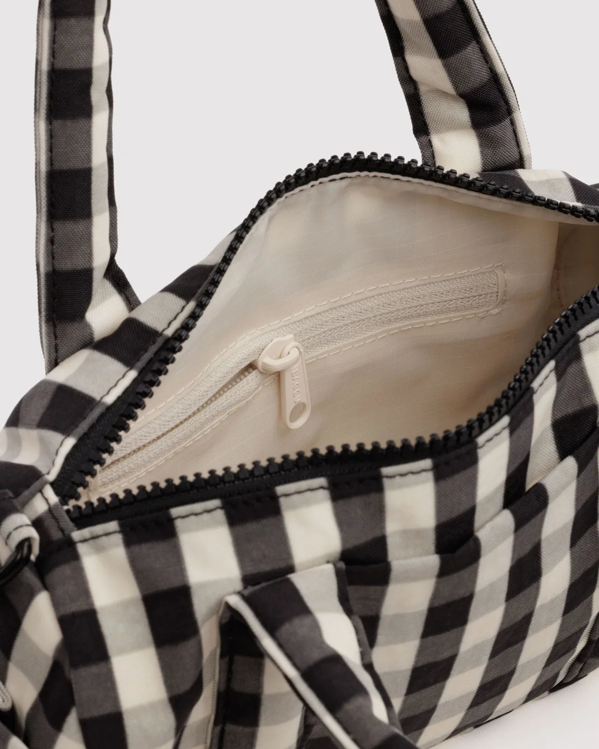 BAGGU Small Nylon Duffle Bag