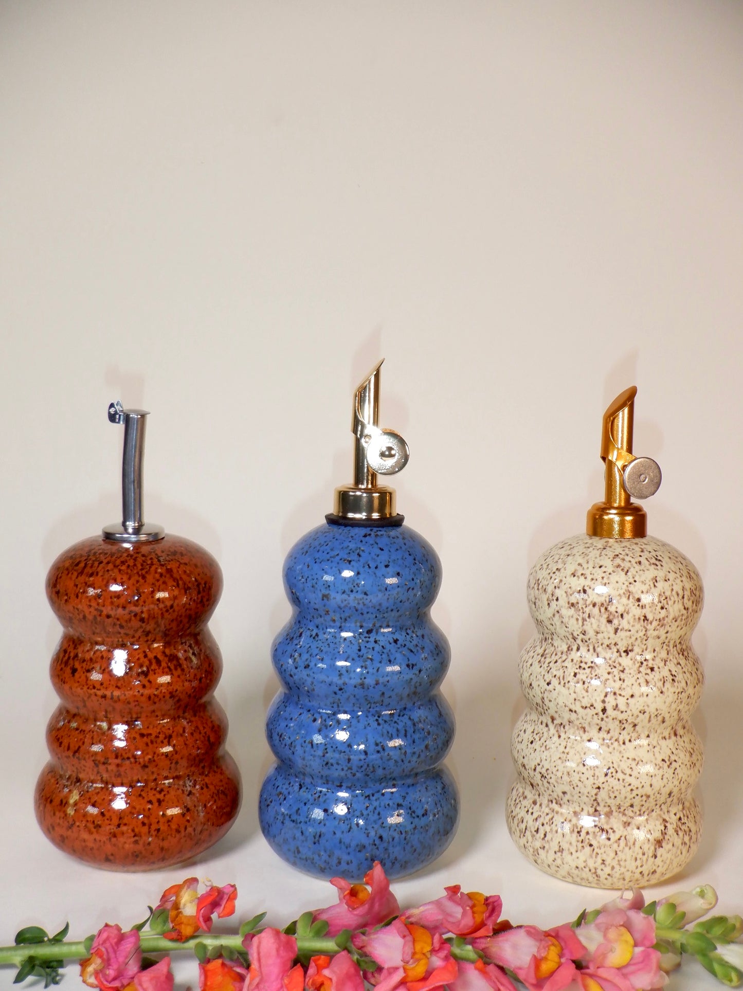 Oil Dispenser 049