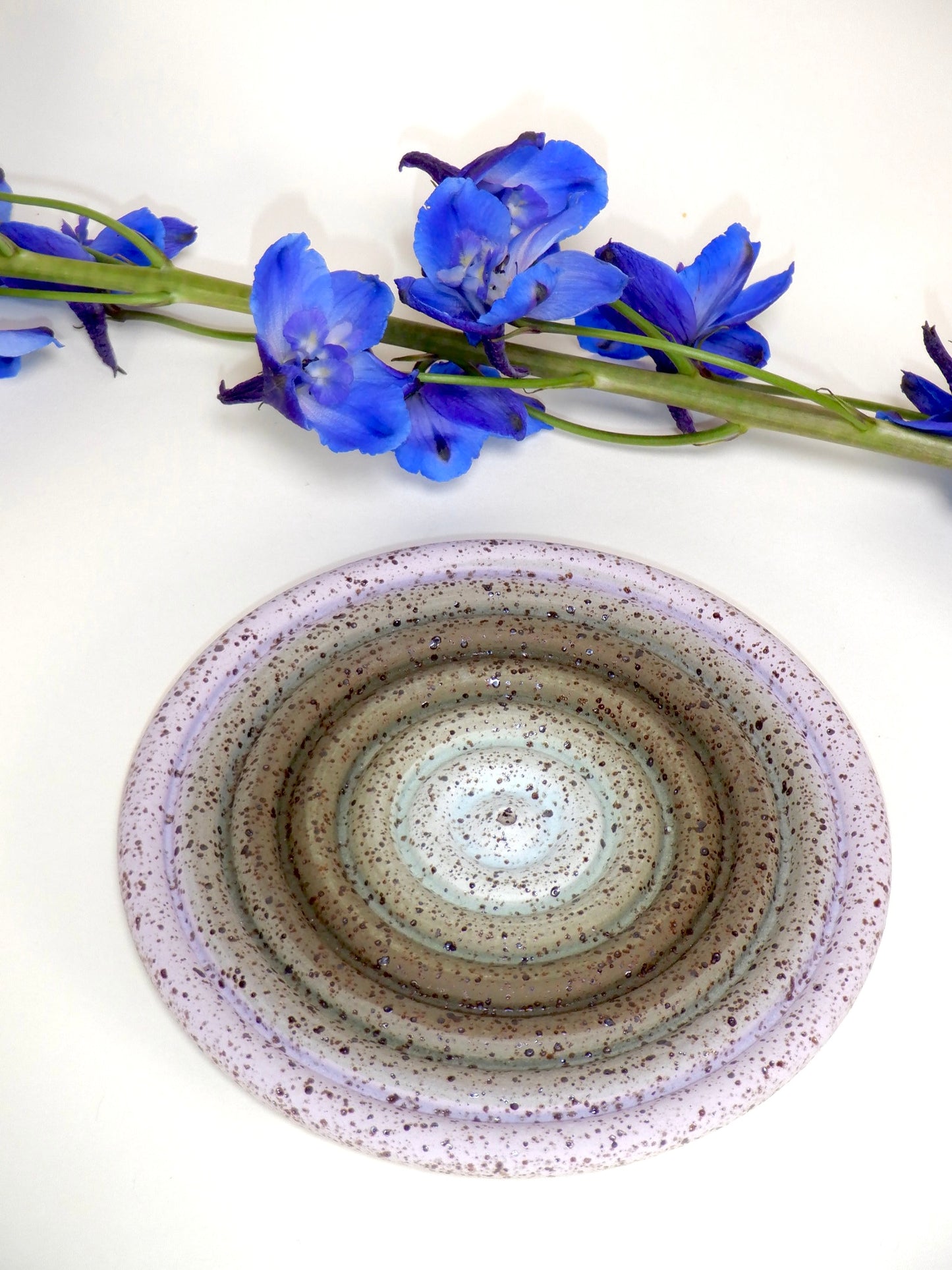 Incense Holder 109