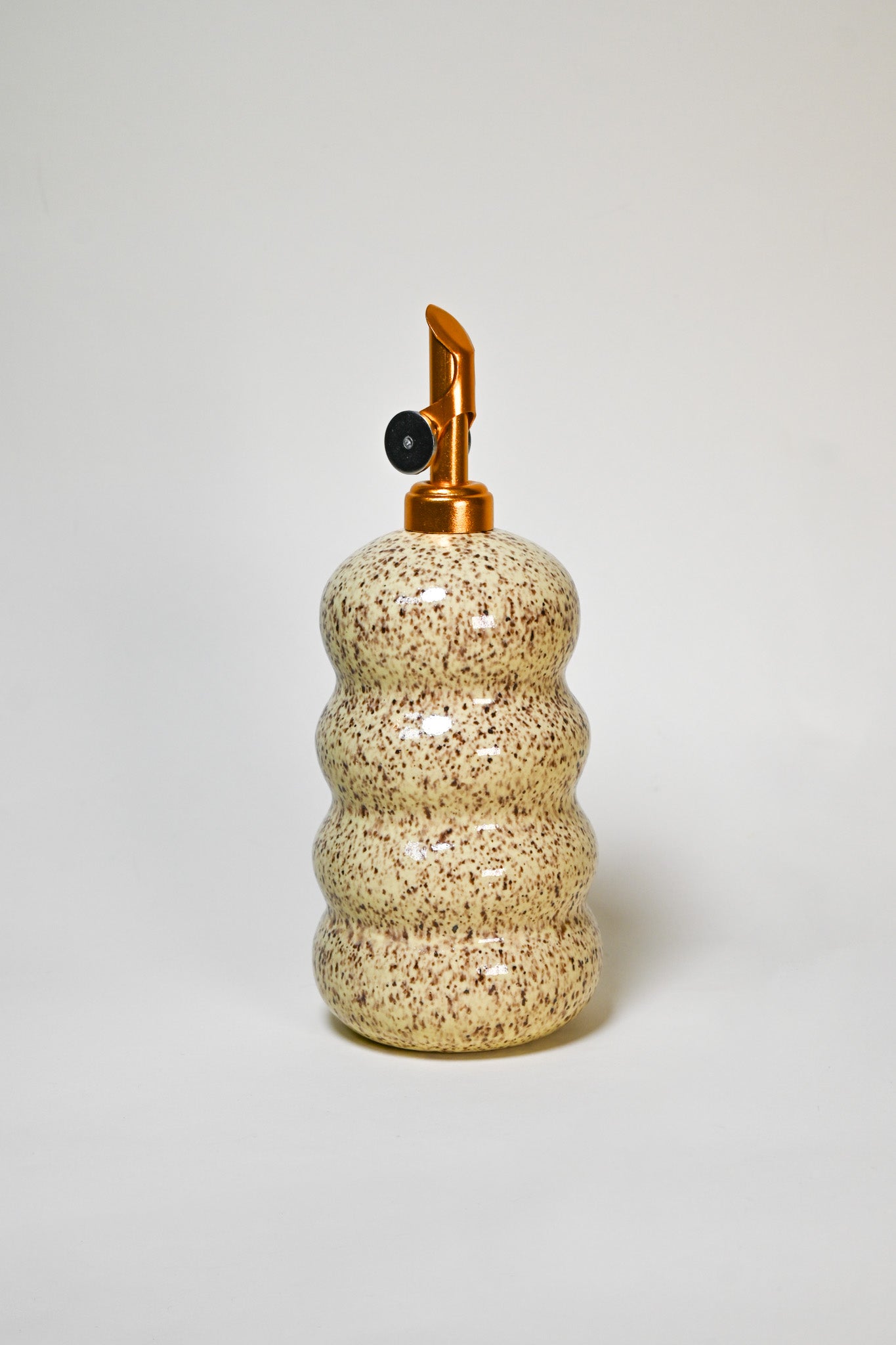 Oil Dispenser 048