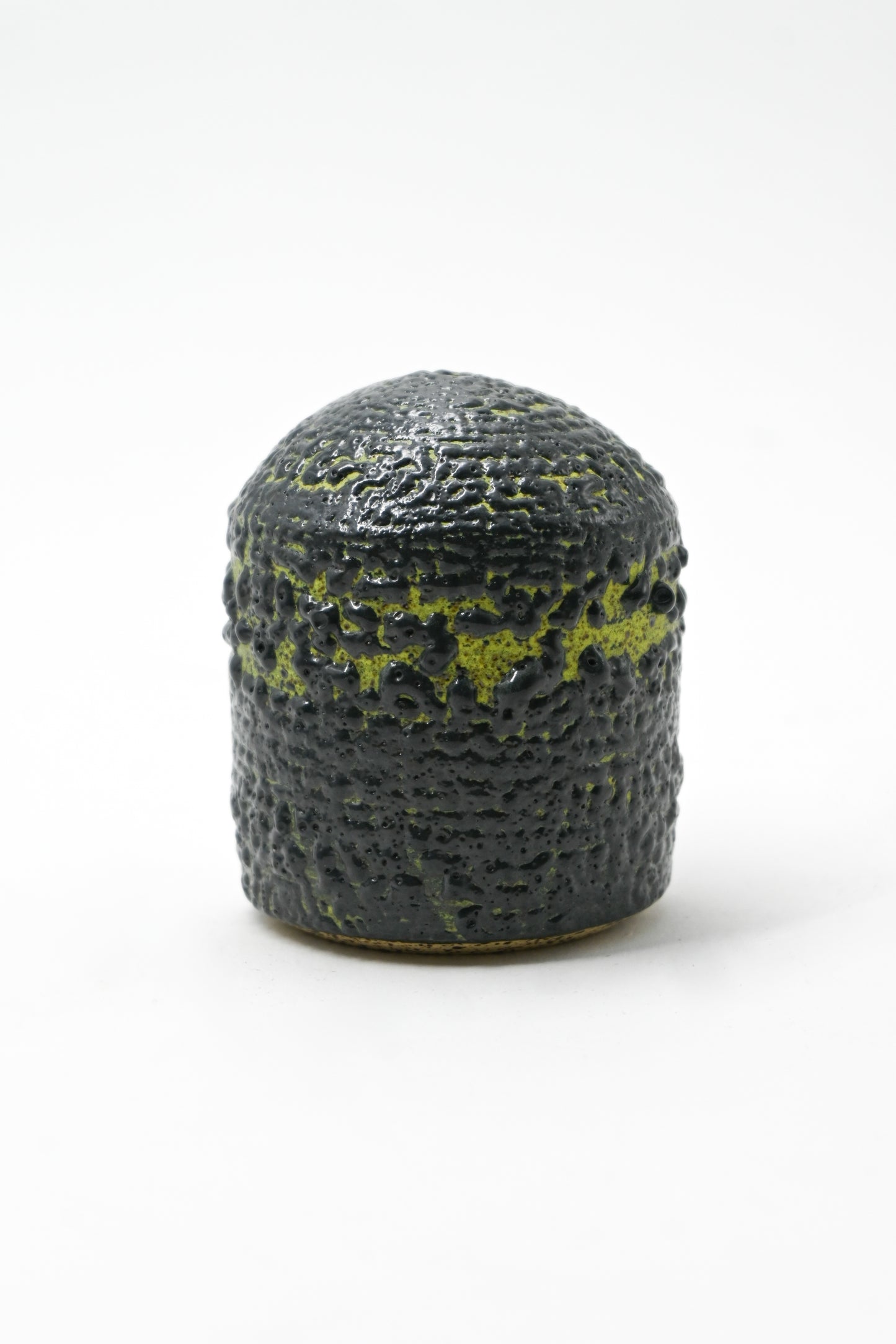 Salt and Pepper Shakers 013