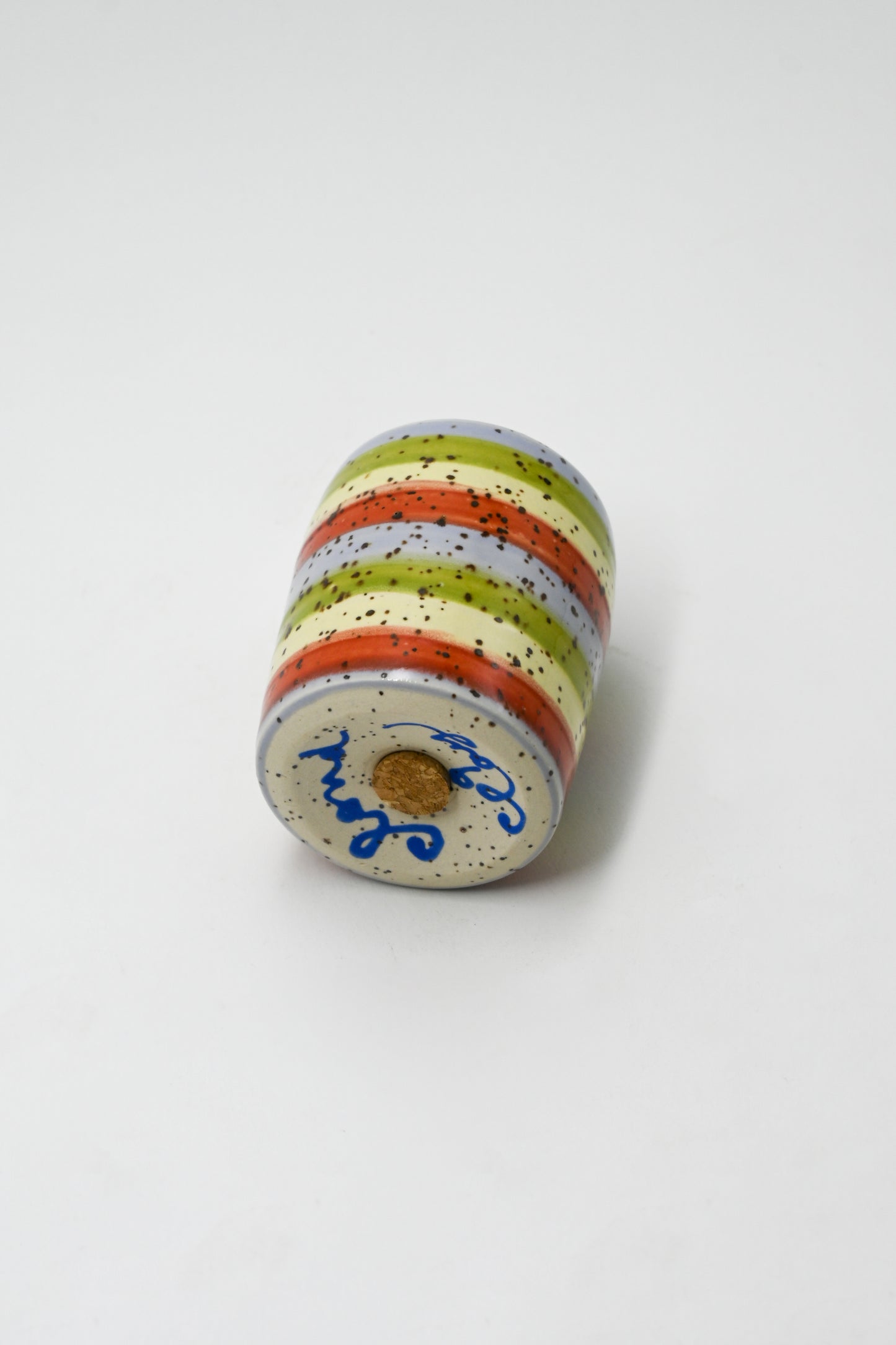 Salt and Pepper Shakers 009