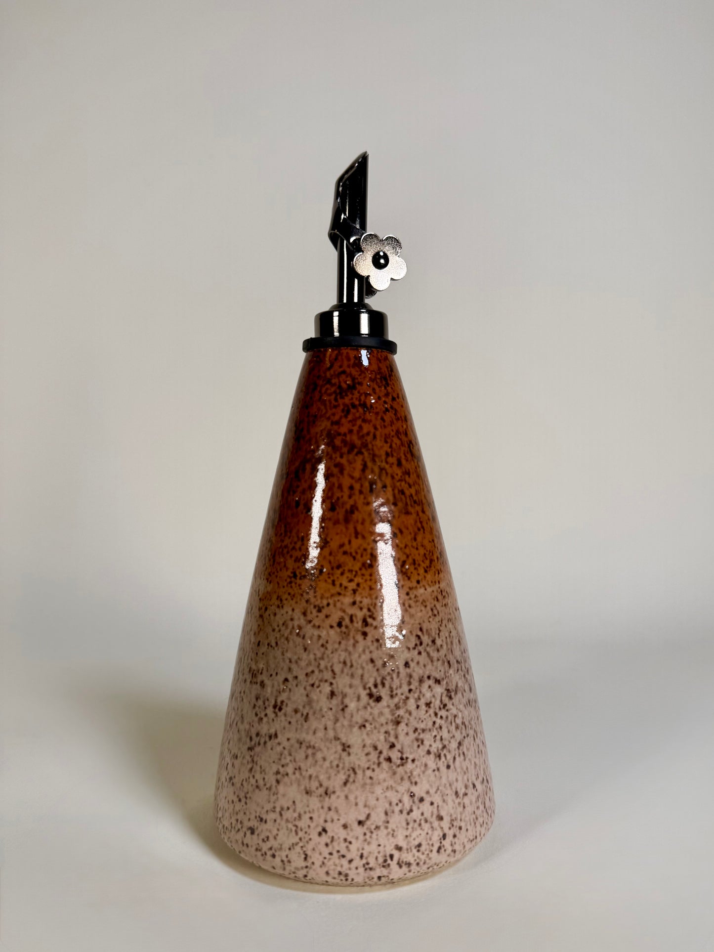 Oil Dispenser 043