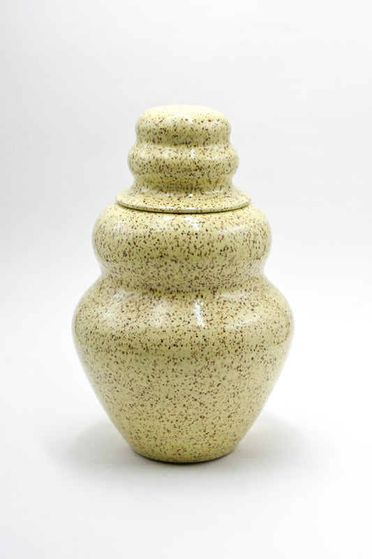 Urn 002