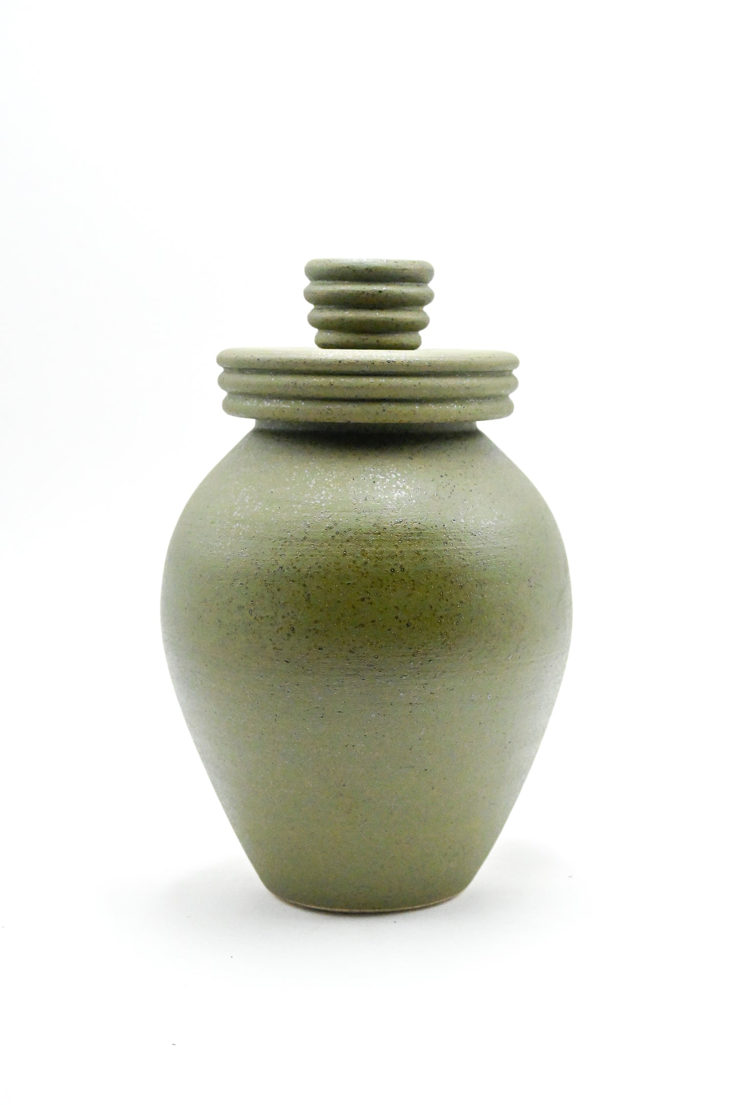 Urn 004