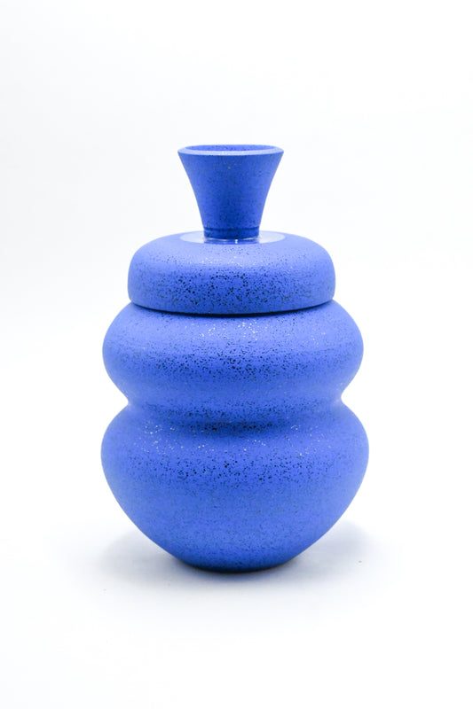 Urn 005