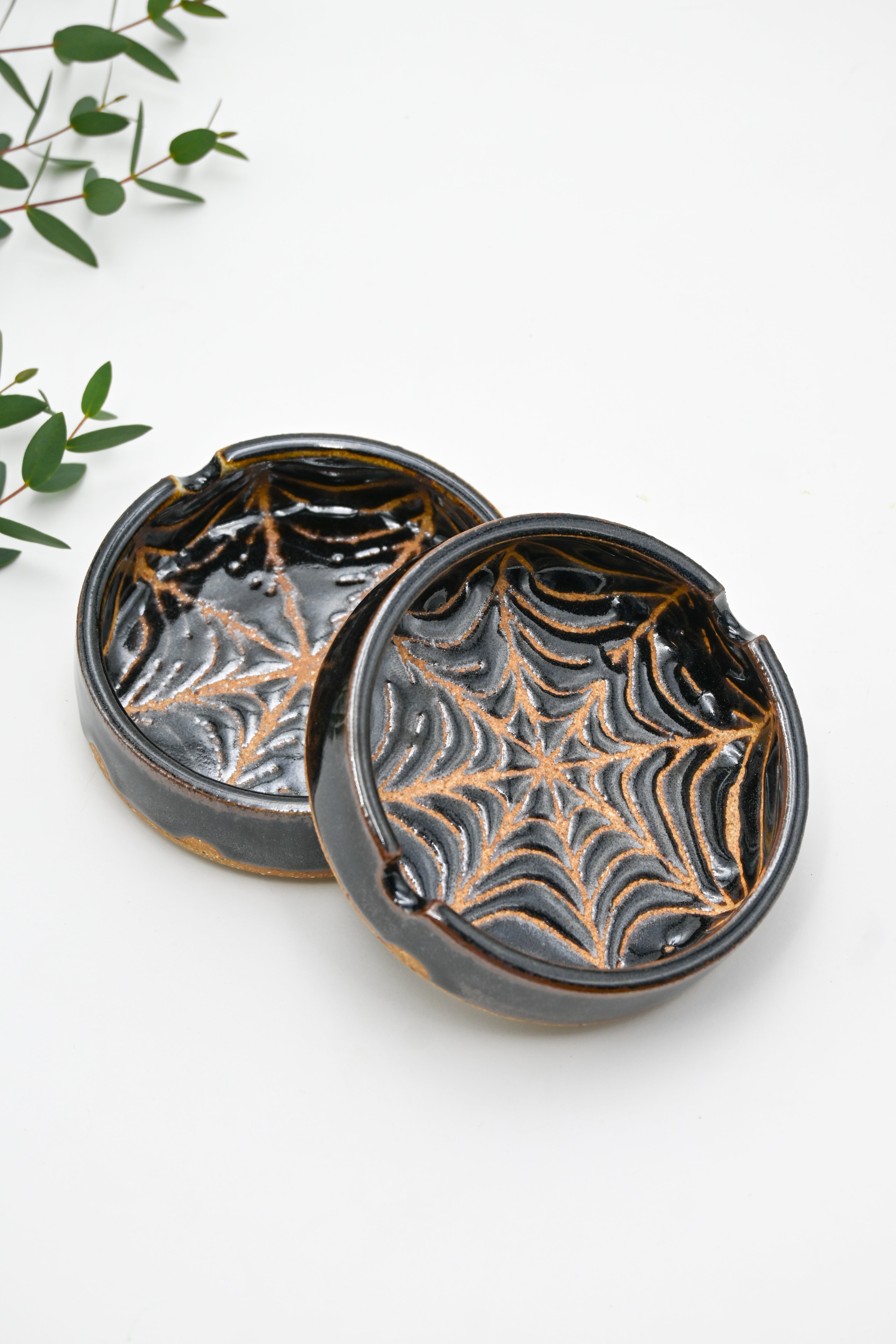 Wood Fired Ash Tray 001 – cloud 9 clay