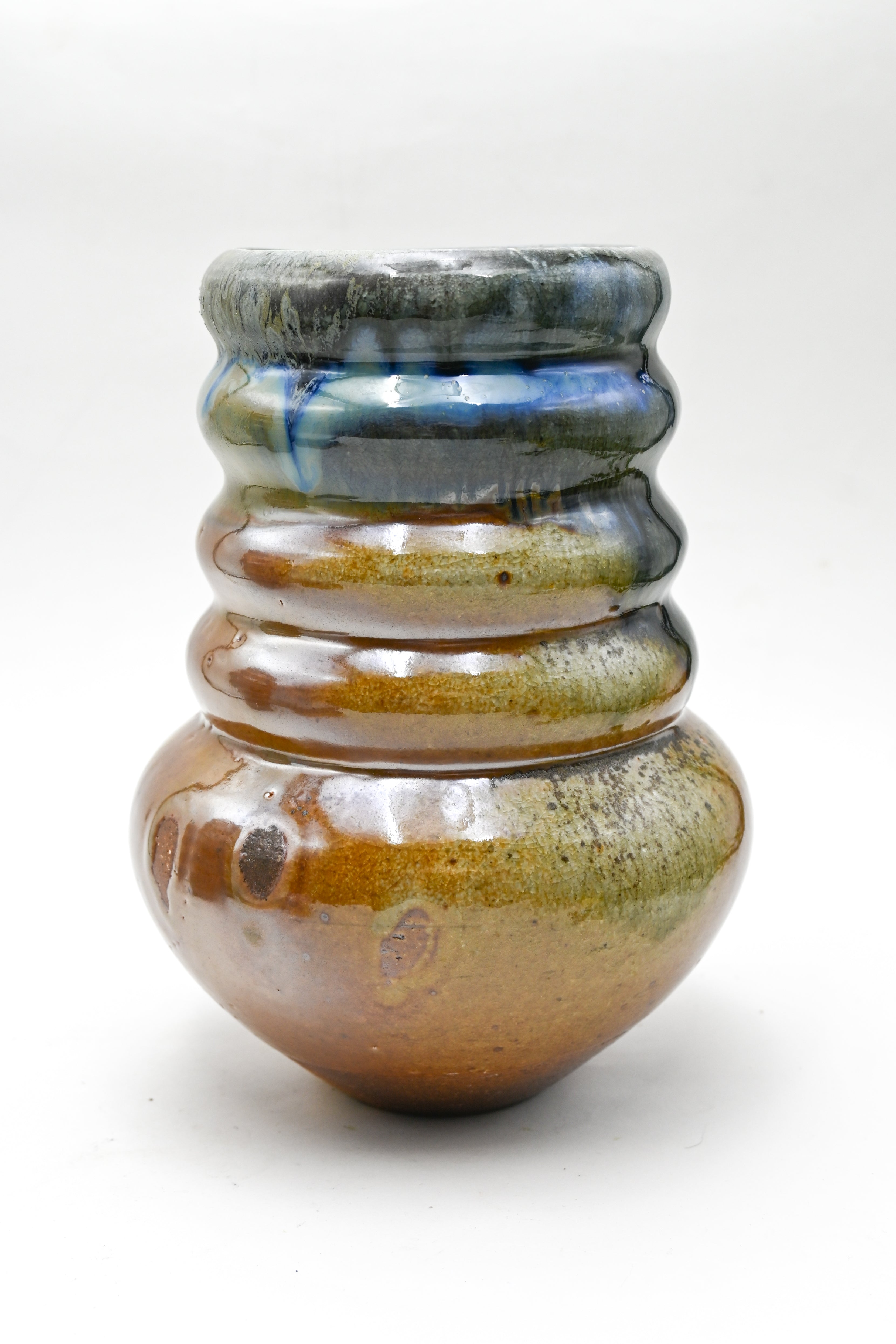 Cloud 9 Clay Wood Fired Vase - Thumbnail 3