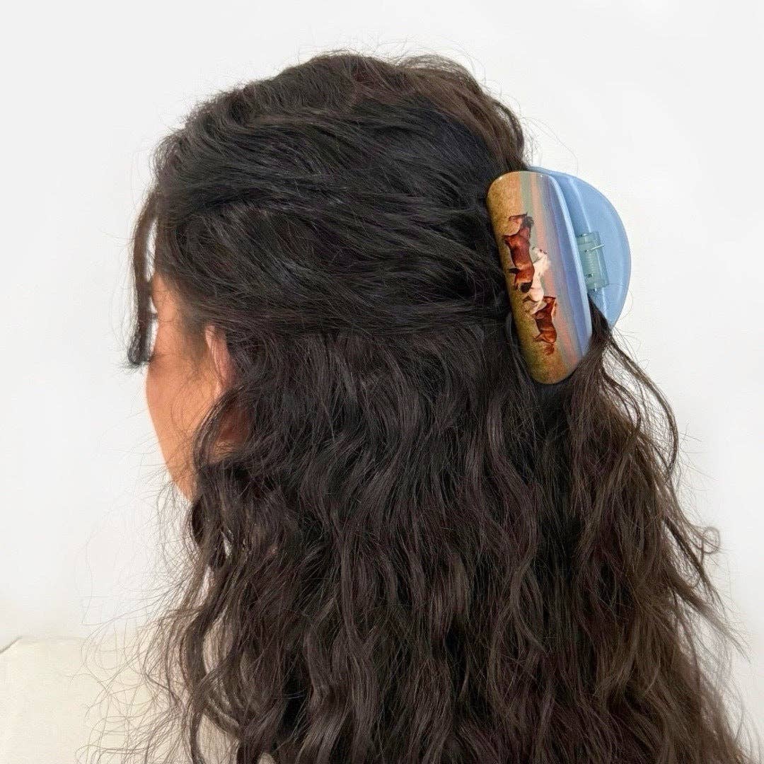 Suki Claw in Horse Girl