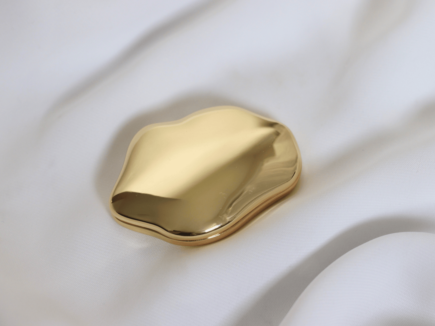 Cloud Compact Mirror