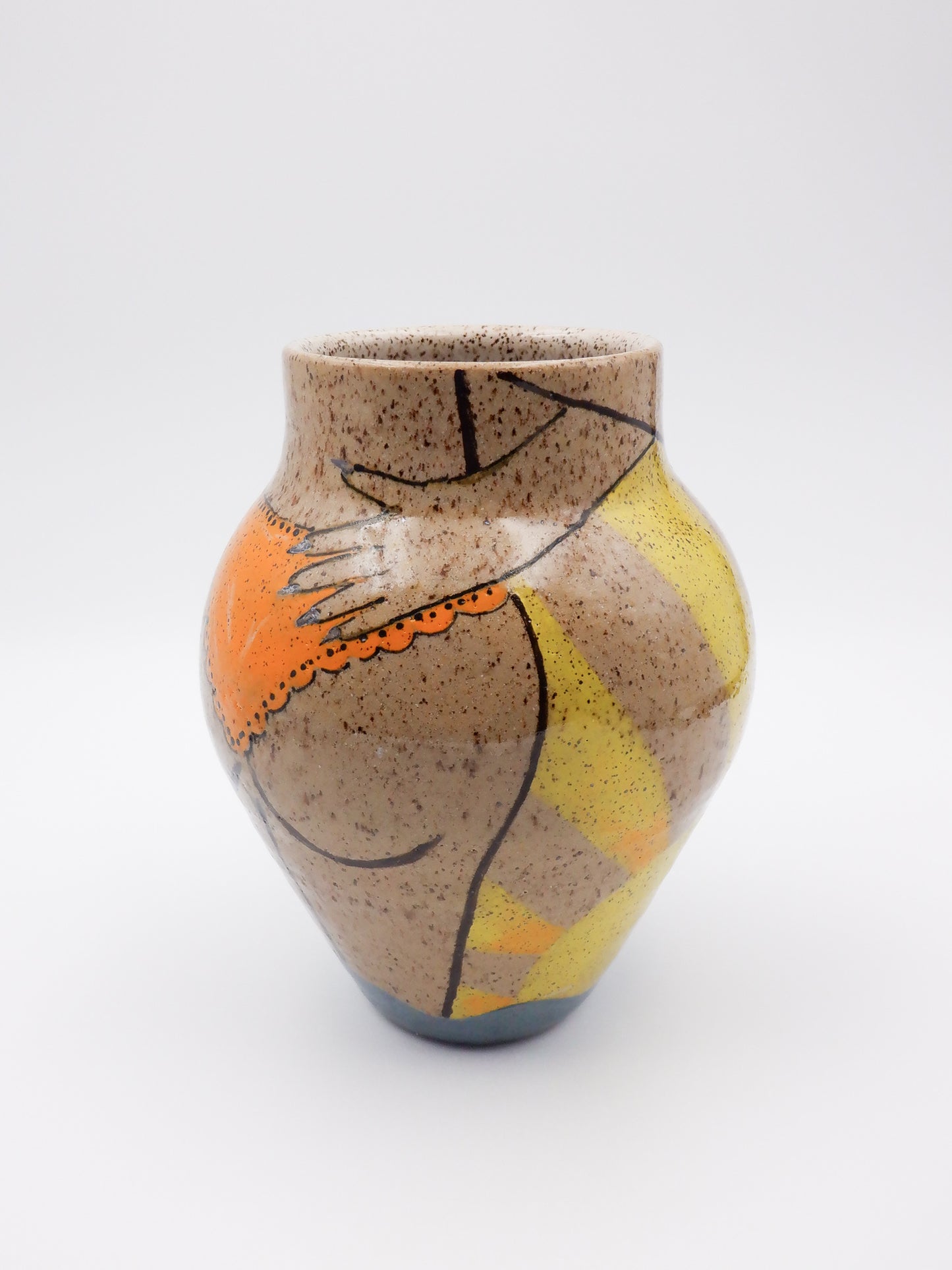 Krystal Quiles X Cloud 9 Clay Vase 004